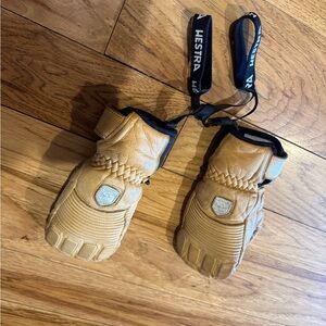 Hestra Camel Leather Winter Gloves